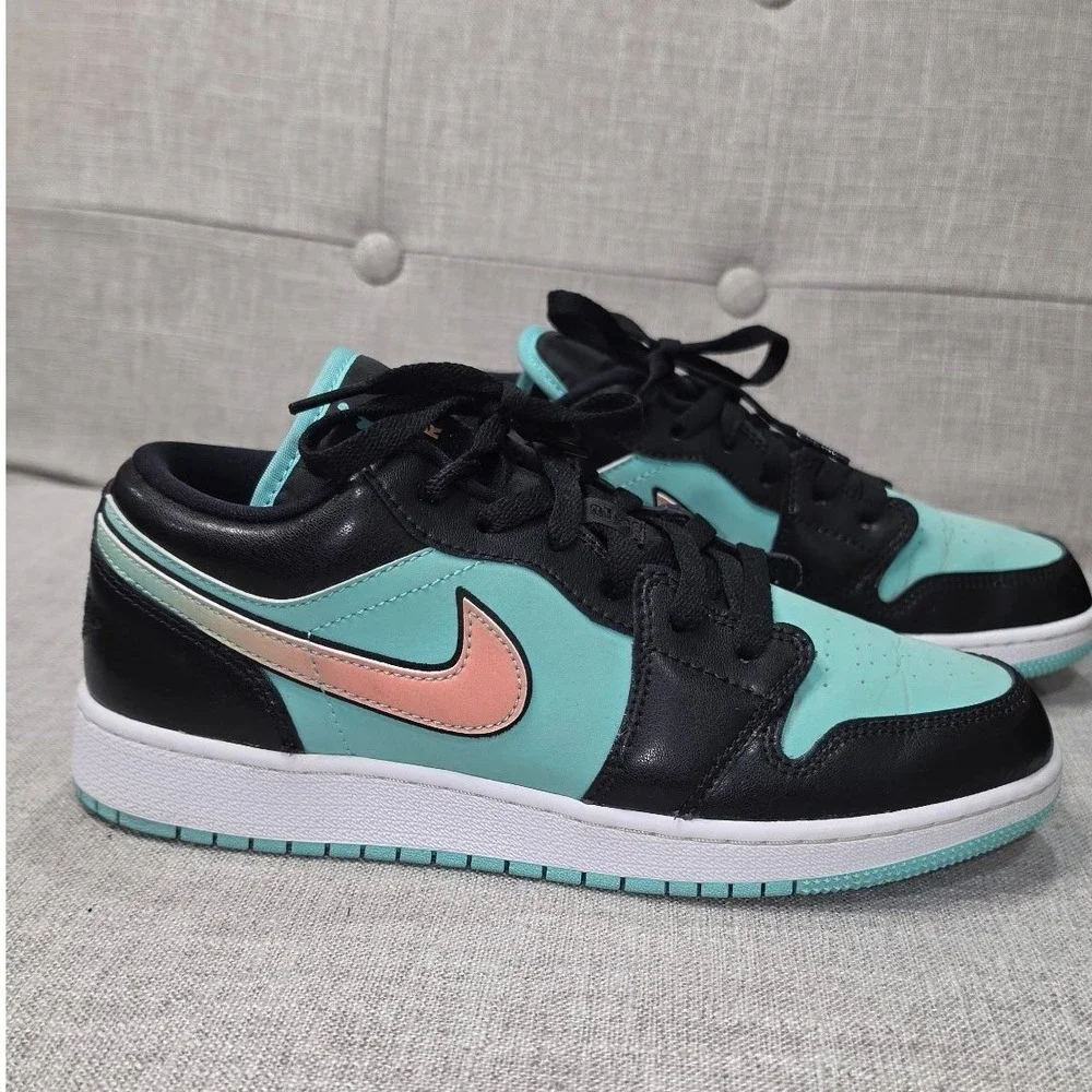 Air Jordan 1 Low Tropical Teal Black Peach GS Mens 7Y Sneakers